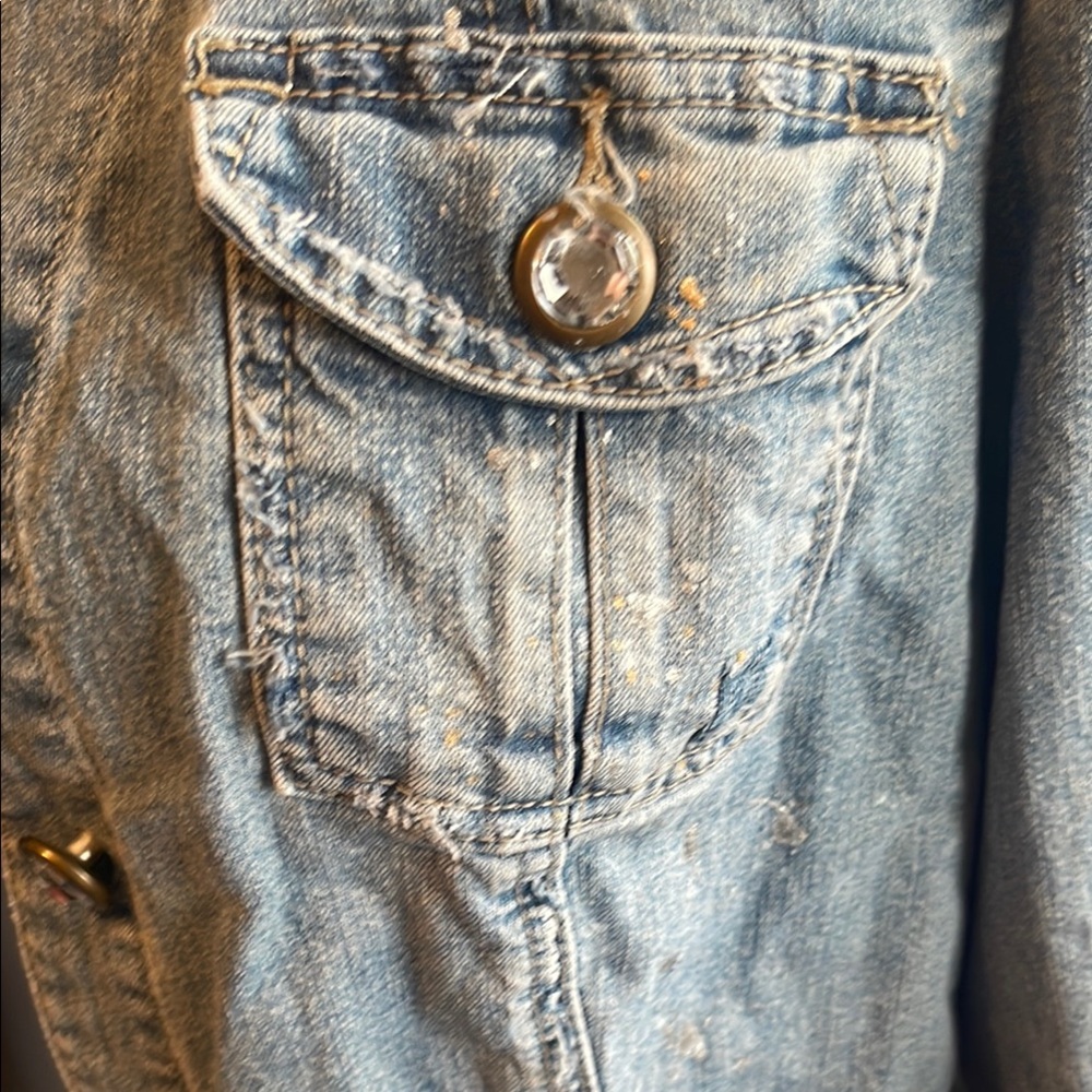 Custom Painted Denim Jacket!! - image 3